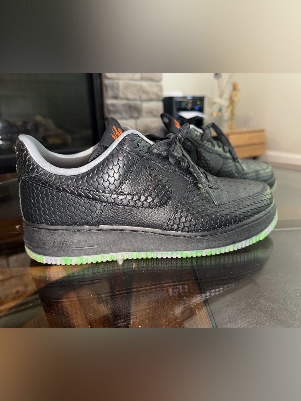 Nike Air Force 1 Low Premium "Halloween" (2023), "Headless Horseman” sneakers. - Picture 3 of 11